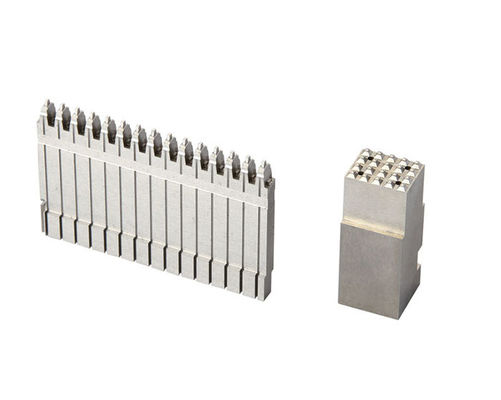 EDM Precision Metal Stamping ISO9001 พร้อมการตรวจสอบขนาดเต็ม